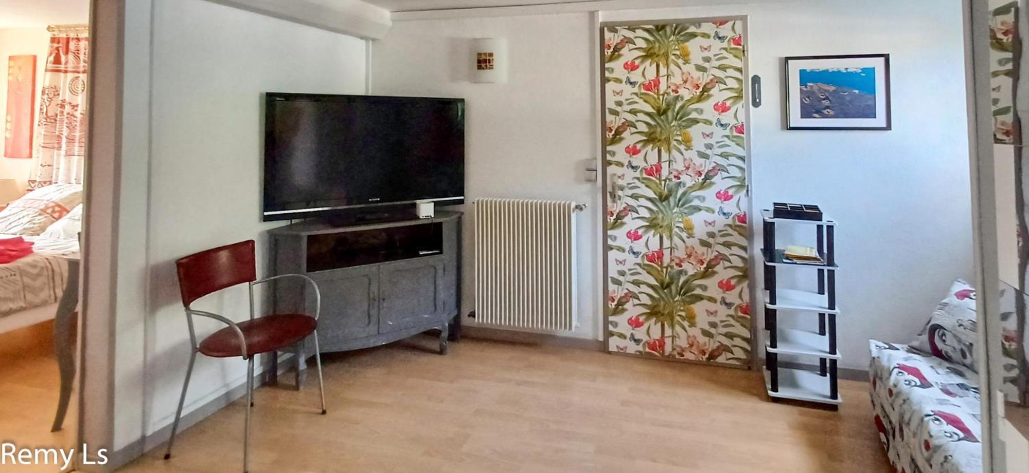 Joli Appartement 빌뇌브-쉬르-로트 외부 사진